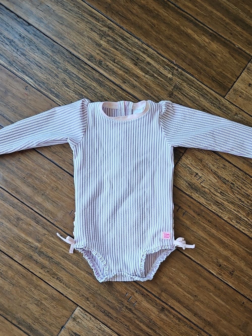 2T Ruffle‎ Butts Pink Ribbed Long-Sleeve One-Piece - Picture 2 of 4